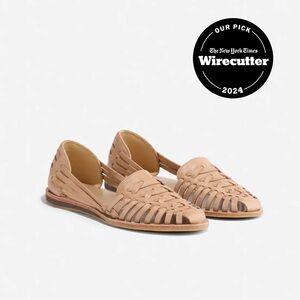 Good condition Nisolo huaraches sandals in color Almond